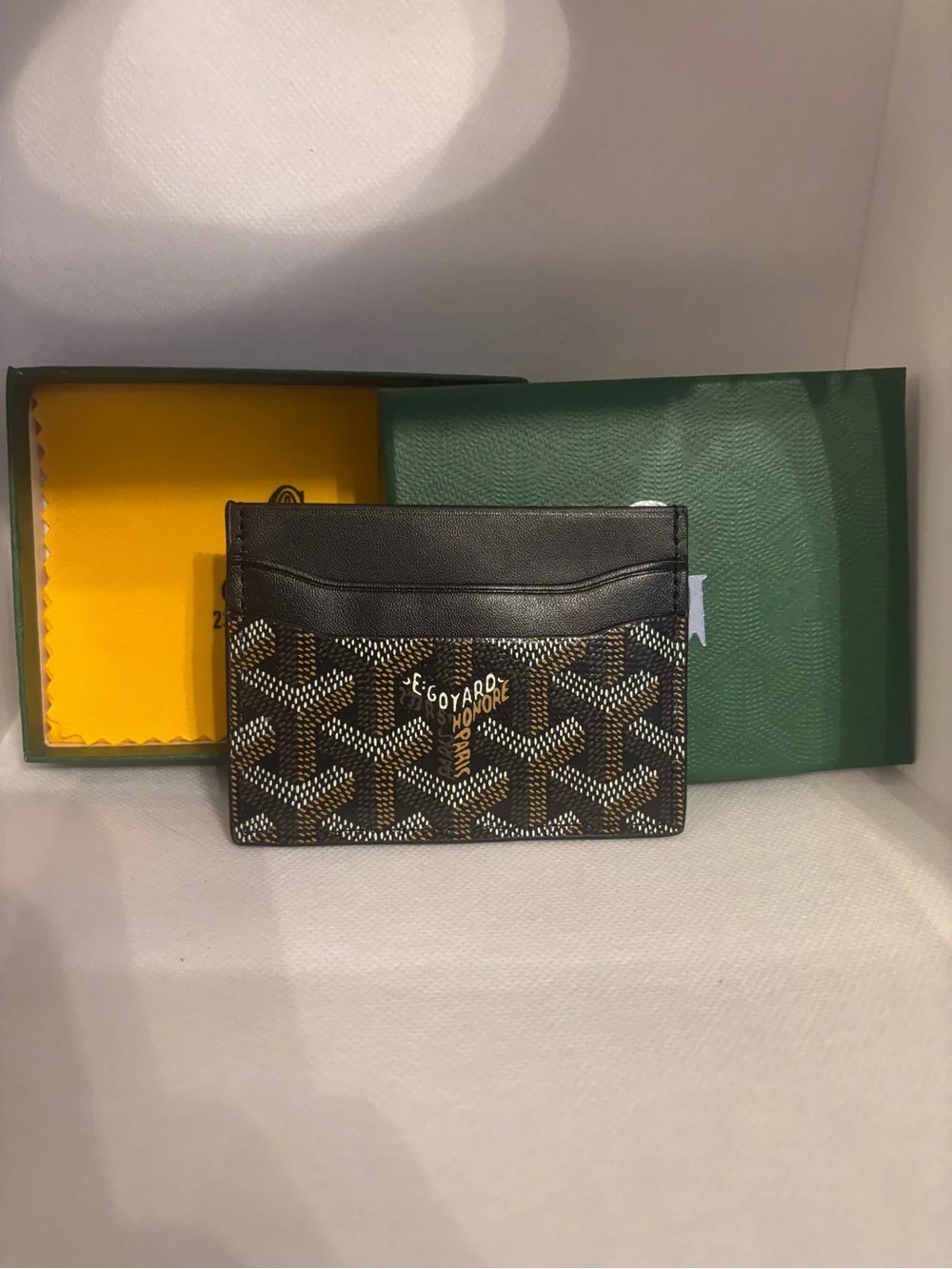Black Patterned Card Holder